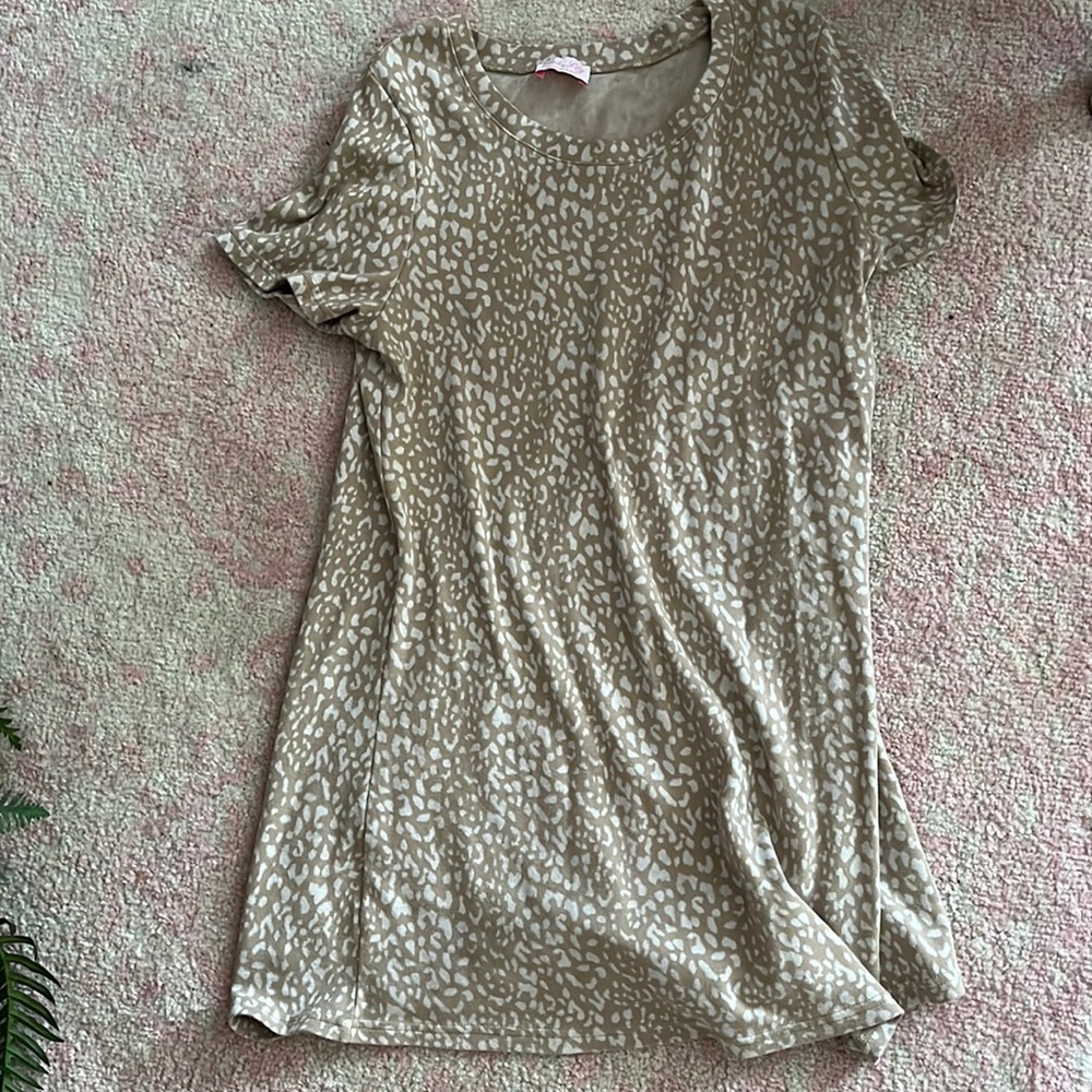 Pink lily cheetah dress